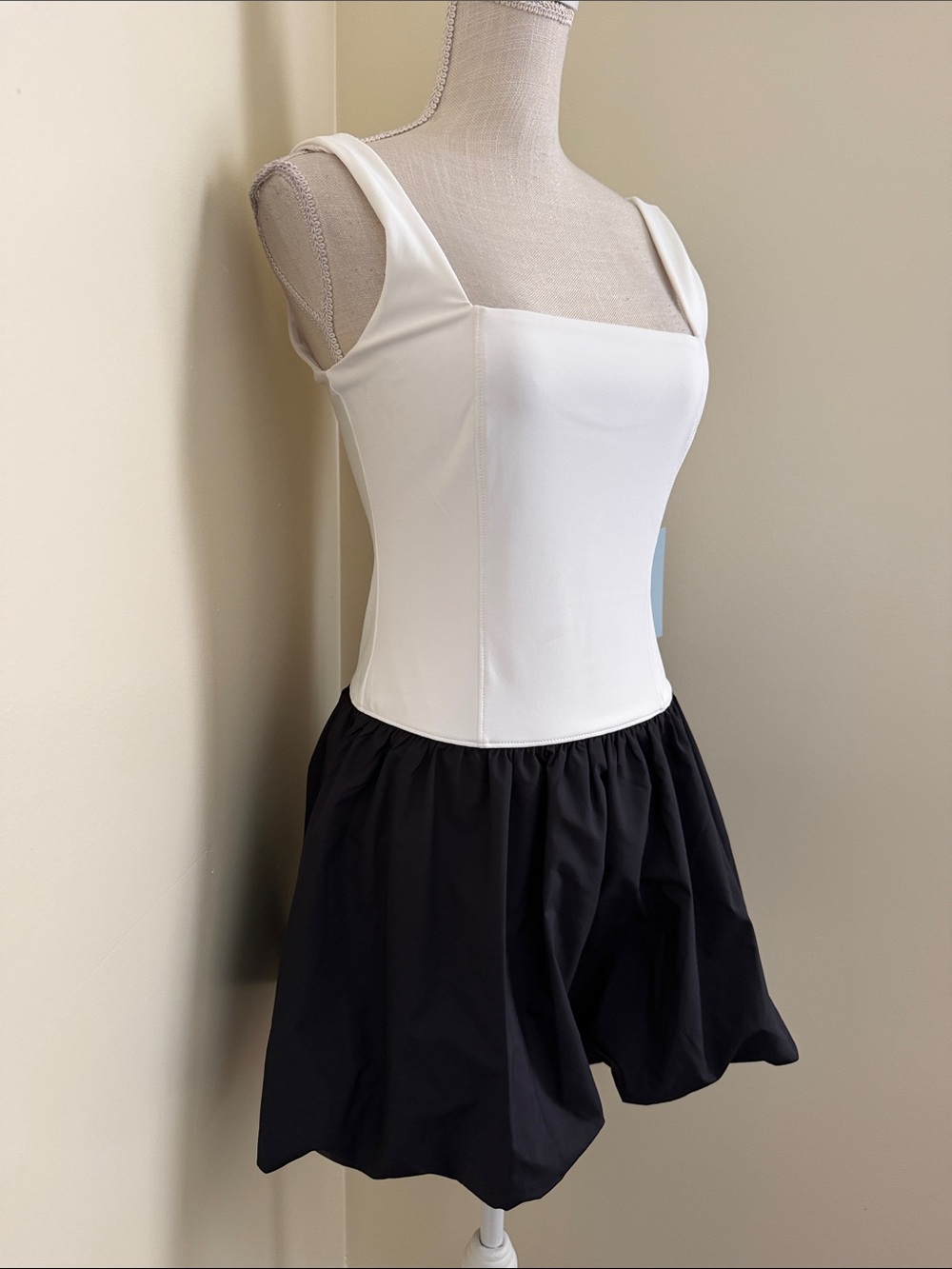 ANTONIO MELANI White and Black Two-Tone Mini Dress - Picture 3 of 13